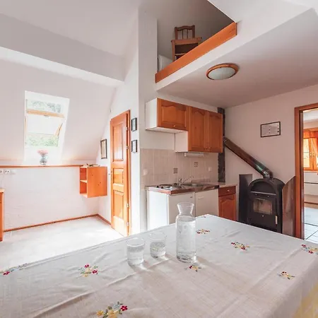 Appartement Rogla Lukanja 2 *