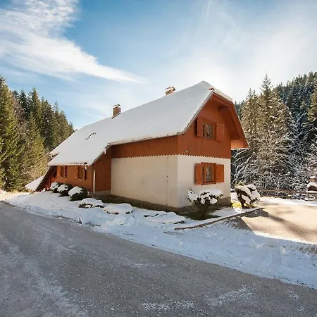 Rogla Lukanja 2 Apartman Oplotnica