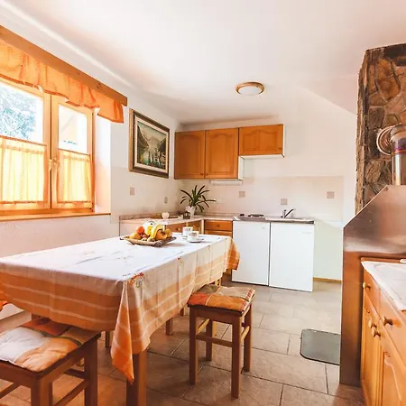 Rogla Lukanja 2 Apartman