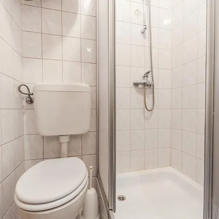 Rogla Lukanja 2 * Oplotnica